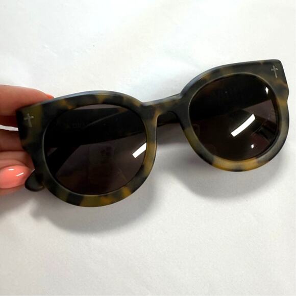 VALLEY Eyewear A Dead Coffin Club Matte Tort / Brown Sunglasses - Picture 7 of 12